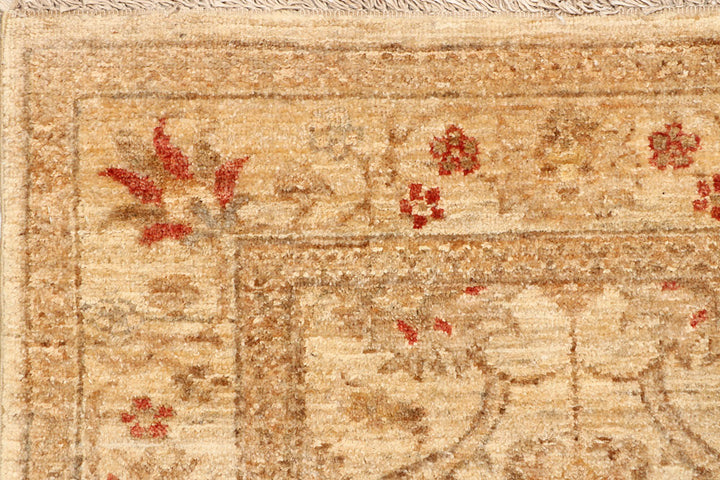 Navajo White Ziegler 2' 5 x 7' 8 - No. 65495 - ALRUG Rug Store