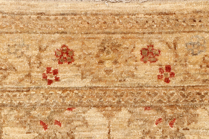 Navajo White Ziegler 2'  5" x 7'  8" - No. QA33979