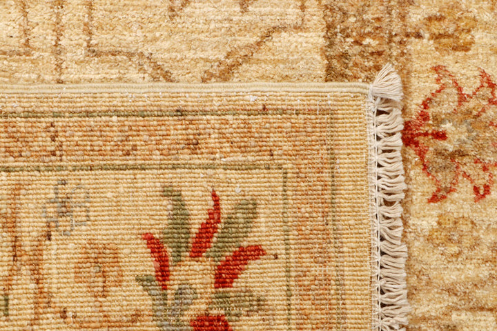 Navajo White Ziegler 2' 5 x 7' 8 - No. 65495 - ALRUG Rug Store