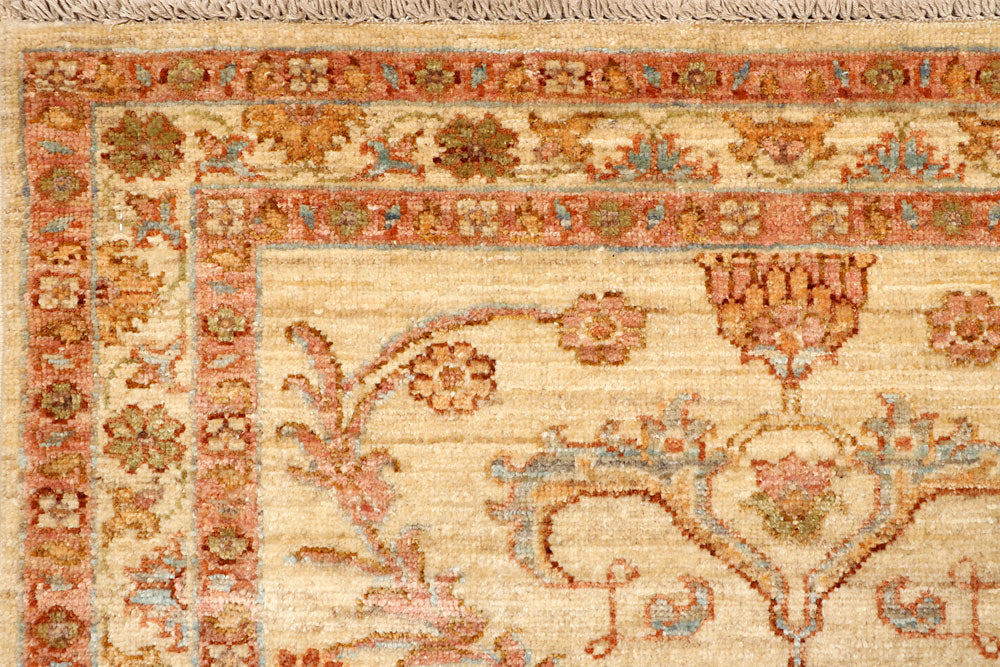 Bisque Ziegler 2' 7 x 8' - No. 65499 - ALRUG Rug Store