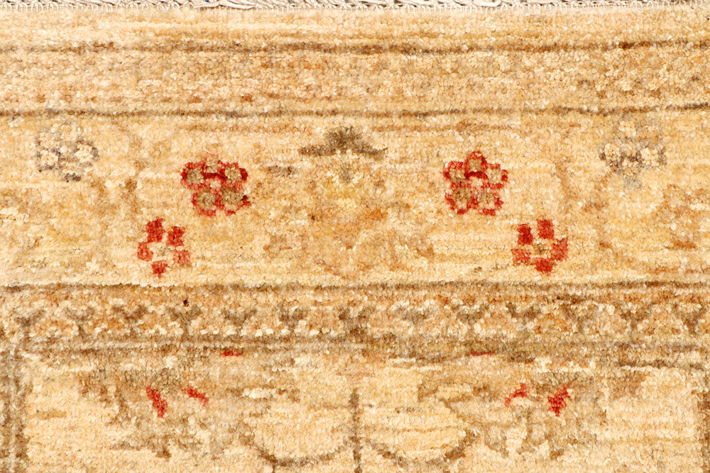 Bisque Ziegler 2' 9 x 7' 9 - No. 65501 - ALRUG Rug Store