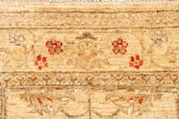 Bisque Ziegler 2' 9 x 7' 9 - No. 65501 - ALRUG Rug Store