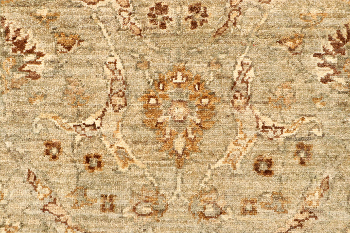 Tan Ziegler 2' 7 x 10' 2 - No. 65502 - ALRUG Rug Store