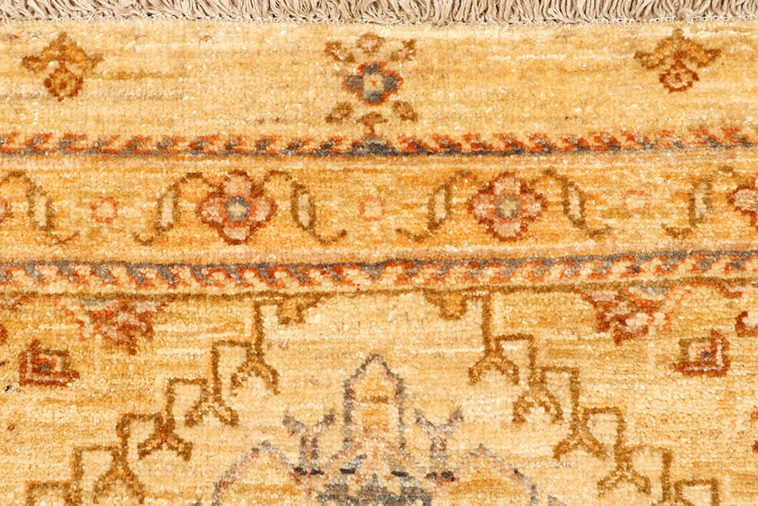 Navajo White Oushak 2'  8" x 8'  11" - No. QA85248