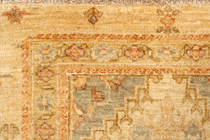 Navajo White Oushak 2' 7 x 5' 8 - No. 65515 - ALRUG Rug Store