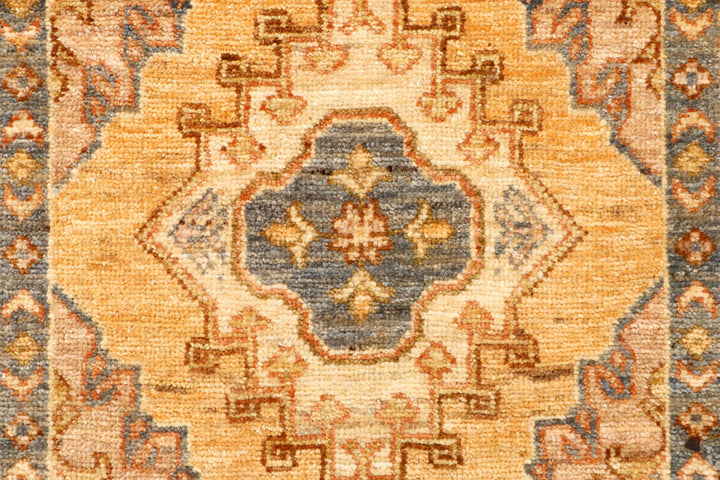 Navajo White Oushak 2'  7" x 8' " - No. QA41278