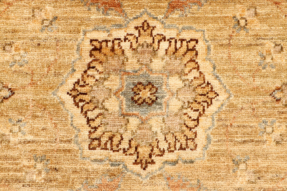 Navajo White Ziegler 2' 9 x 7' 8 - No. 65522 - ALRUG Rug Store