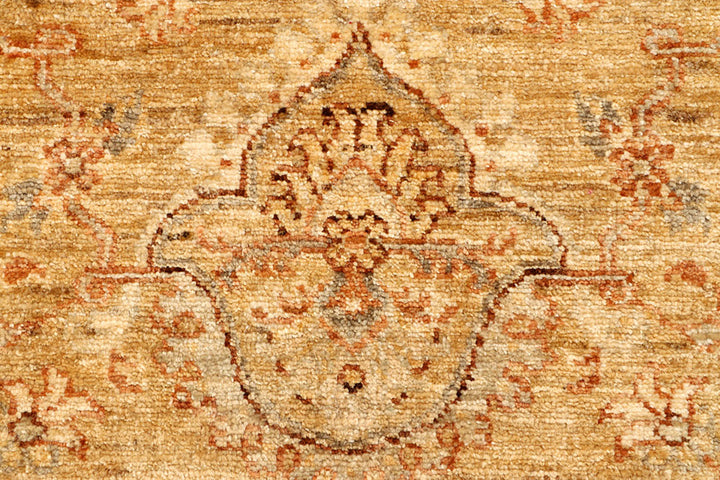 Navajo White Ziegler 2'  7" x 9'  11" - No. QA59349