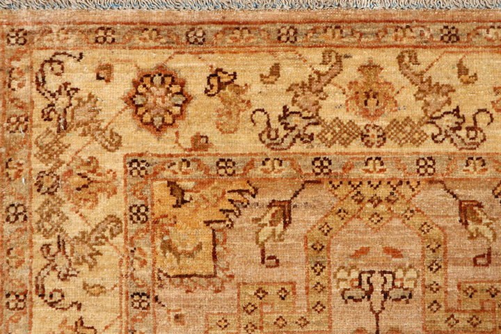 Tan Ziegler 2' 7 x 8' - No. 65527 - ALRUG Rug Store