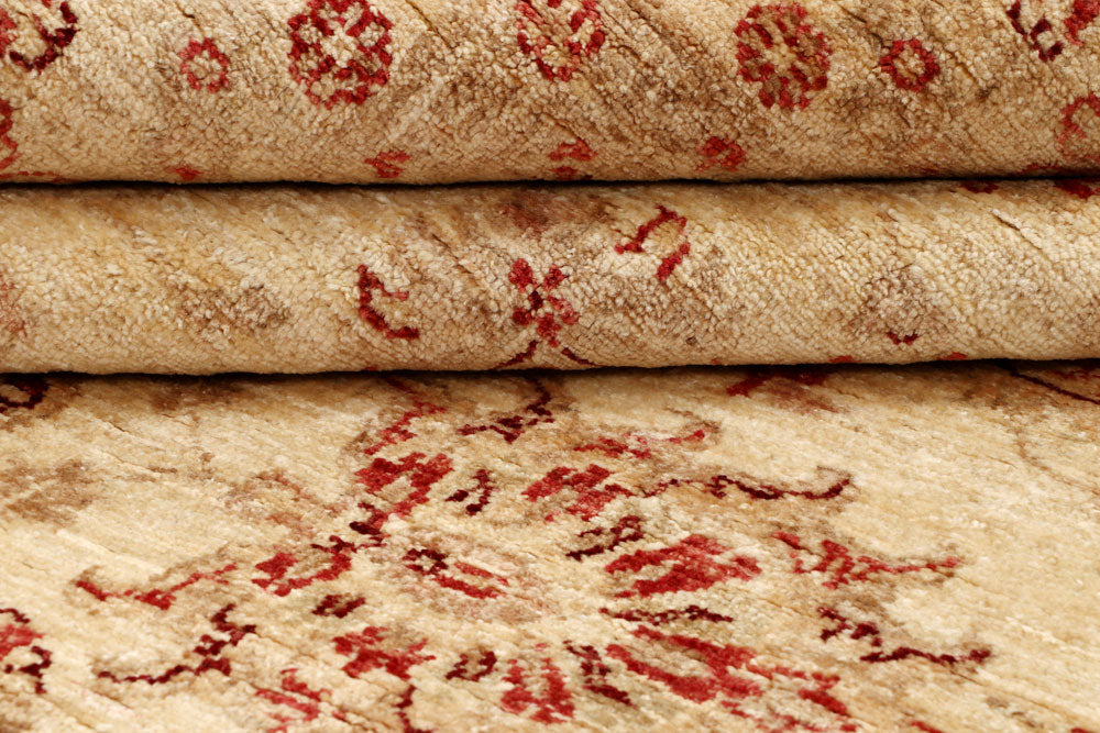 Navajo White Ziegler 5' 5 x 7' 9 - No. 65537 - ALRUG Rug Store