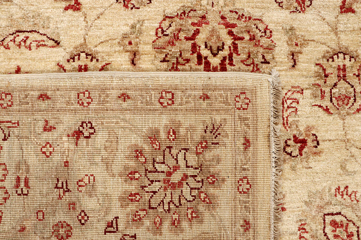 Navajo White Ziegler 5' 5 x 7' 9 - No. 65537 - ALRUG Rug Store