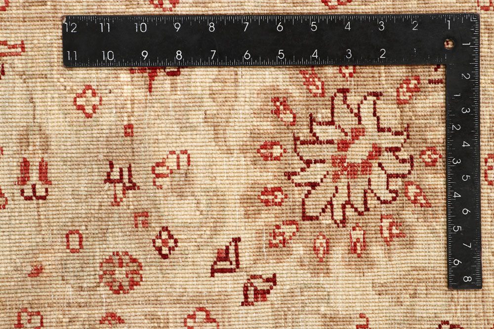 Navajo White Ziegler 5' 5 x 7' 9 - No. 65537 - ALRUG Rug Store