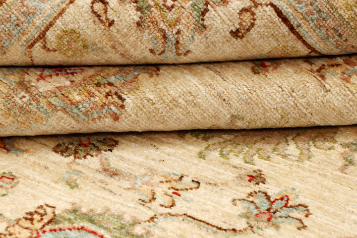 Navajo White Ziegler 5' 5 x 8' 4 - No. 65543 - ALRUG Rug Store