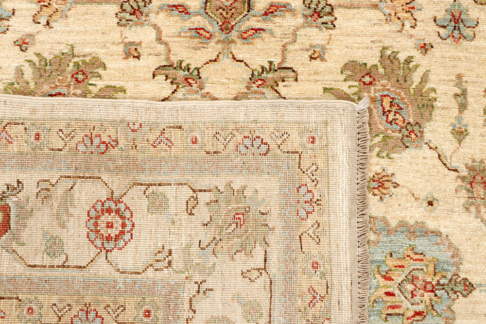 Navajo White Ziegler 5' 5 x 8' 4 - No. 65543 - ALRUG Rug Store