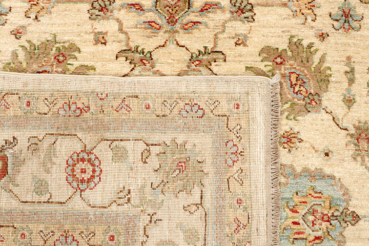 Navajo White Ziegler 5' 5 x 8' 4 - No. 65543 - ALRUG Rug Store