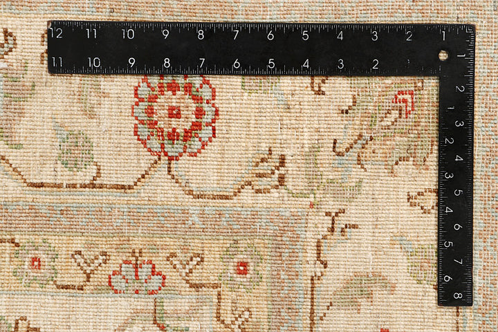 Navajo White Ziegler 5' 5 x 8' 4 - No. 65543 - ALRUG Rug Store