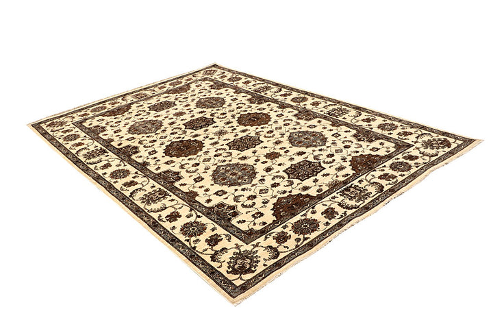 Blanched Almond Ziegler 5' 11 x 8' 6 - No. 65546 - ALRUG Rug Store