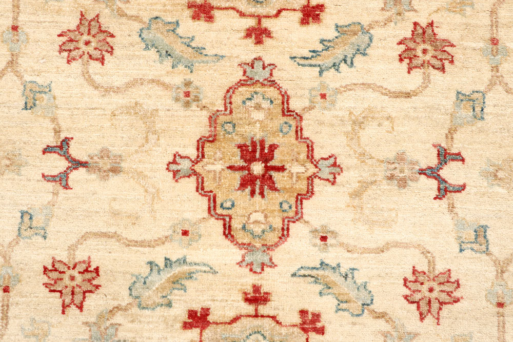 Navajo White Ziegler 5' 10 x 8' - No. 65547 - ALRUG Rug Store