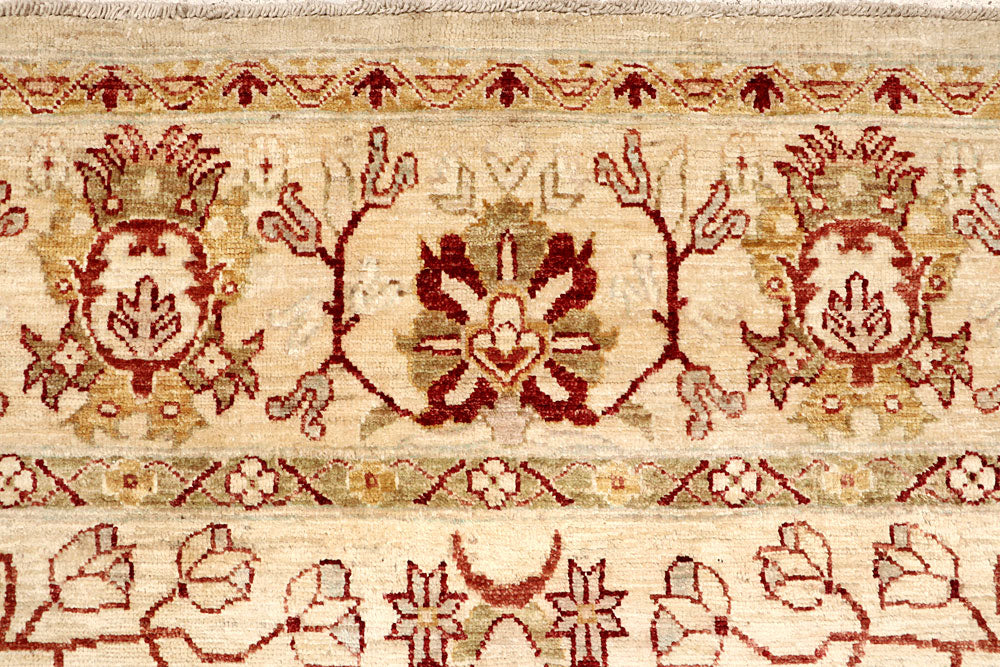 Navajo White Ziegler 6' x 10' - No. 65550 - ALRUG Rug Store