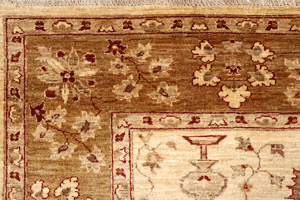 Navajo White Ziegler 6' 1 x 8' 7 - No. 65551 - ALRUG Rug Store