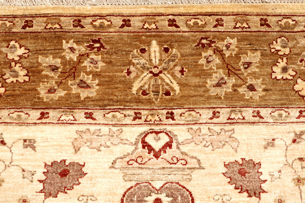 Navajo White Ziegler 6' 1 x 8' 7 - No. 65551 - ALRUG Rug Store