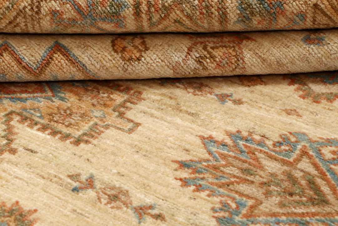 Bisque Oushak 4'  11" x 6'  11" - No. QA80640