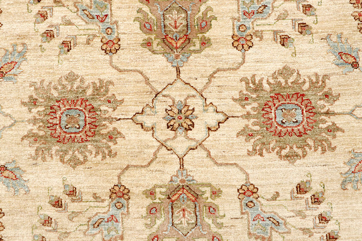 Blanched Almond Ziegler 5' 7 x 8' 9 - No. 65572 - ALRUG Rug Store