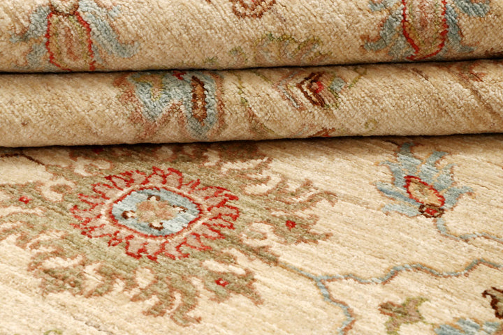 Blanched Almond Ziegler 5' 7 x 8' 9 - No. 65572 - ALRUG Rug Store