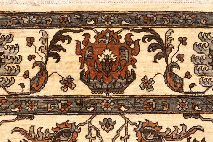Blanched Almond Ziegler 6' x 8' 11 - No. 65578 - ALRUG Rug Store