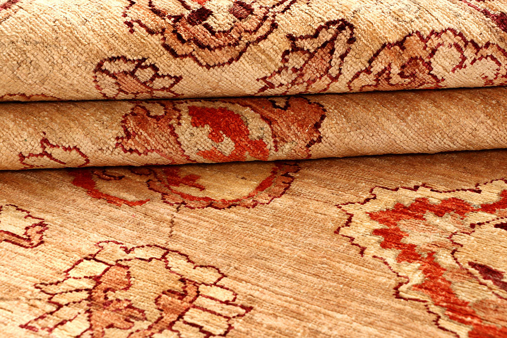 Bisque Ziegler 6' 11 x 9' 6 - No. 65585 - ALRUG Rug Store