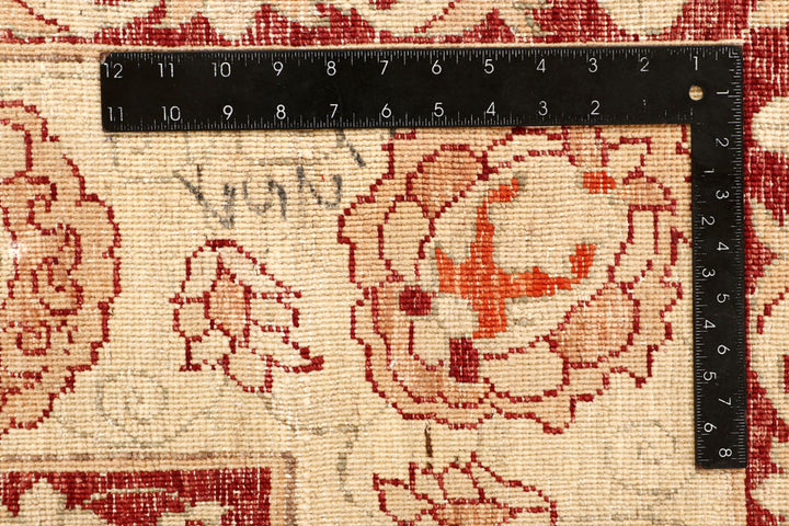 Bisque Ziegler 6' 11 x 9' 6 - No. 65585 - ALRUG Rug Store