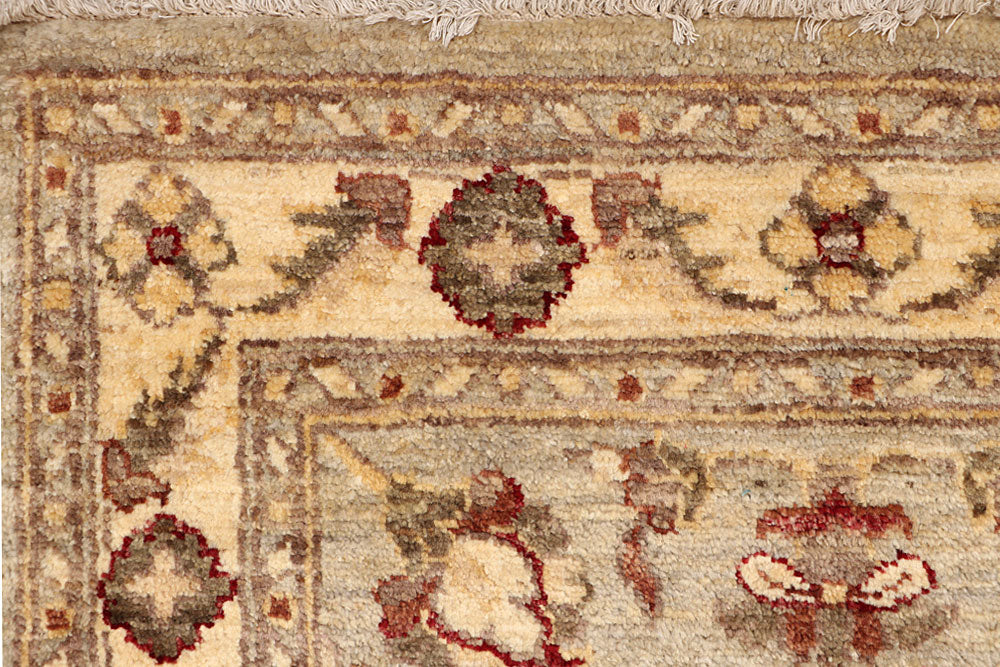 Tan Ziegler 2' 8 x 4' 8 - No. 65670 - ALRUG Rug Store