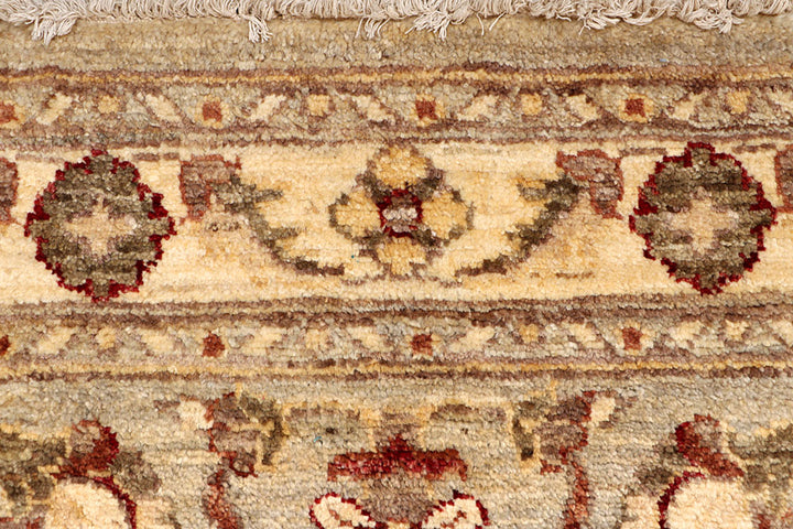 Tan Ziegler 2' 8 x 4' 8 - No. 65670 - ALRUG Rug Store