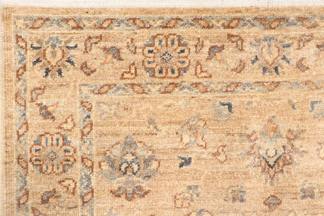 Bisque Oushak 3' 1 x 5' - No. 65675