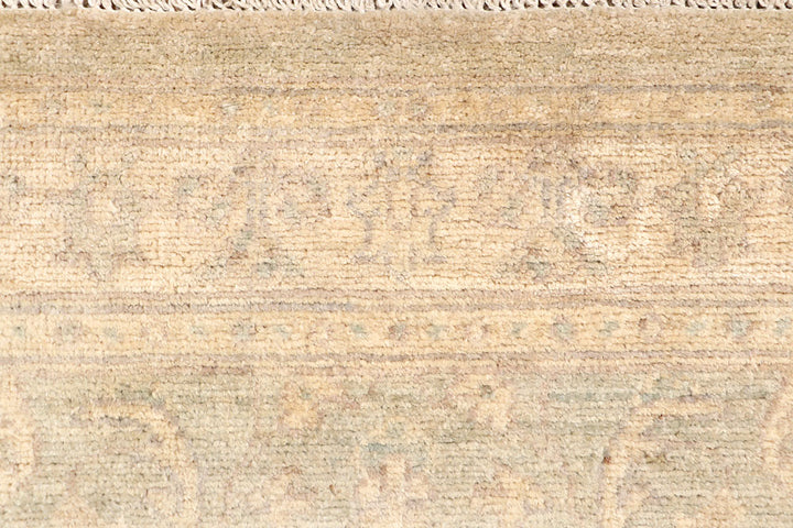 Bisque Oushak 2' 9 x 9' 9 - No. 65684 - ALRUG Rug Store