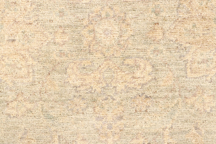 Bisque Oushak 2'  9" x 9'  9" - No. QA53532