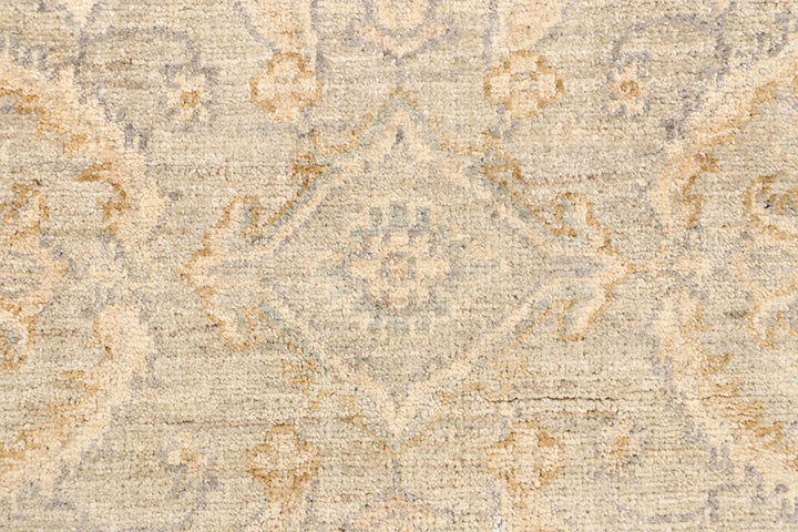 Tan Oushak 2'  5" x 8' " - No. QA48520