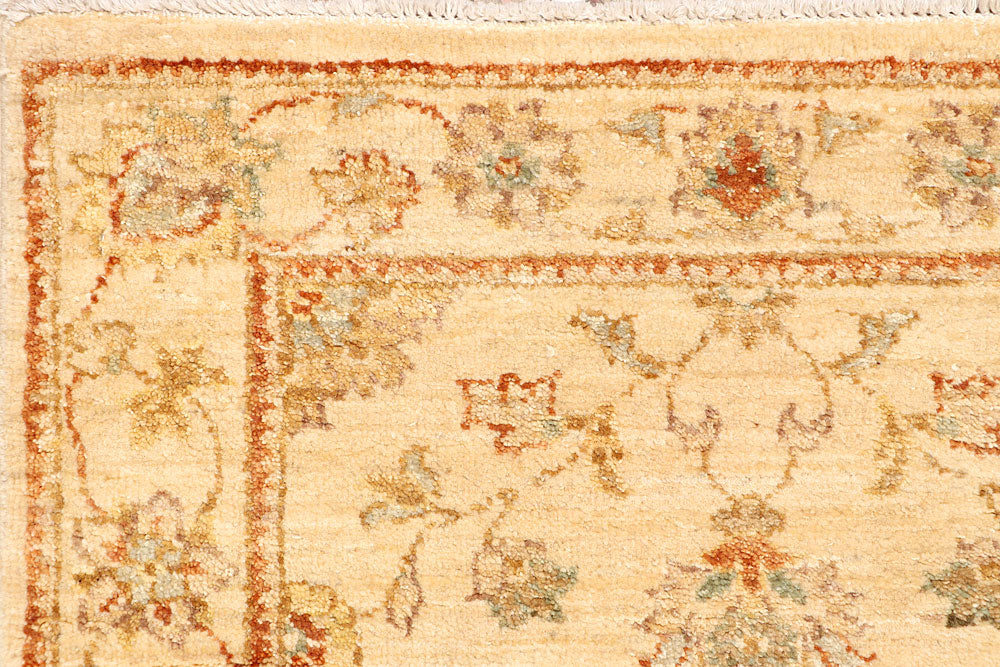 Navajo White Oushak 2' 3 x 7' 3 - No. 65688 - ALRUG Rug Store