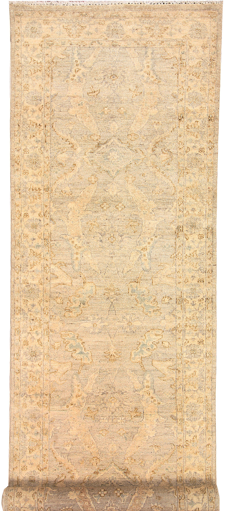 Bisque Oushak 2'  6" x 7'  7" - No. QA53708