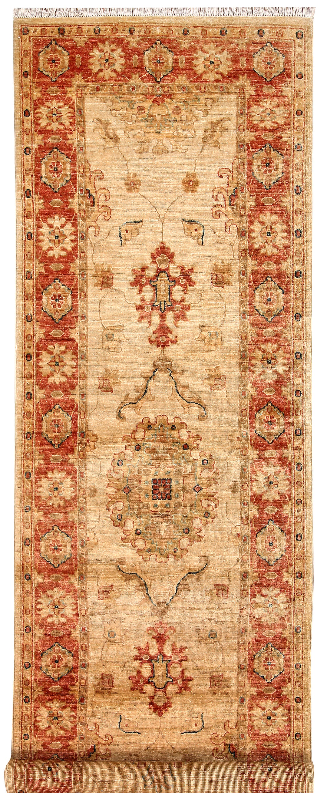 Navajo White Oushak 2' 4 x 7' 1 - No. 65691 - ALRUG Rug Store