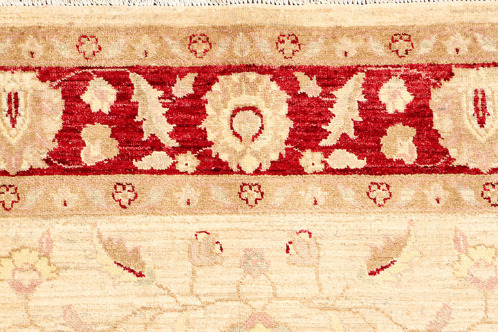Cornsilk Ziegler 5' 6 x 7' 11 - No. 65716 - ALRUG Rug Store
