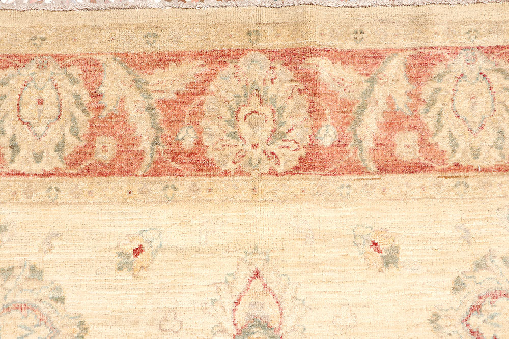Bisque Ziegler 5' 5 x 8' - No. 65718 - ALRUG Rug Store