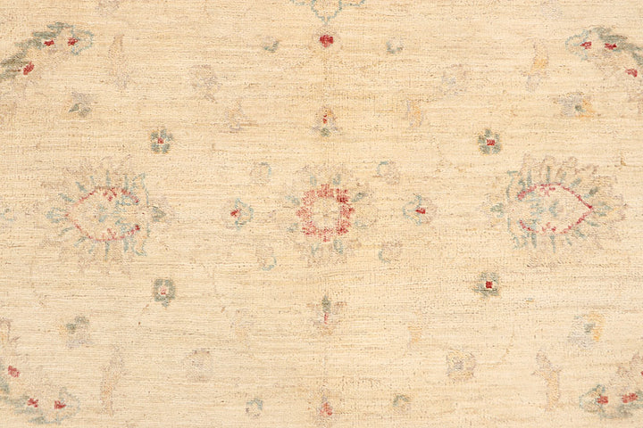 Bisque Ziegler 5' 5 x 8' - No. 65718 - ALRUG Rug Store