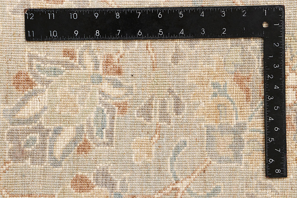 Bisque Ziegler 8' 4 x 11' 7 - No. 65734 - ALRUG Rug Store