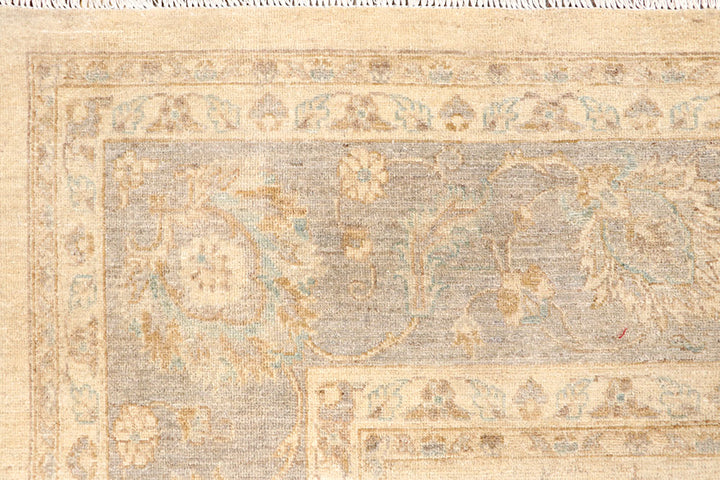 Navajo White Ziegler 8' 11 x 11' 11 - No. 65755 - ALRUG Rug Store