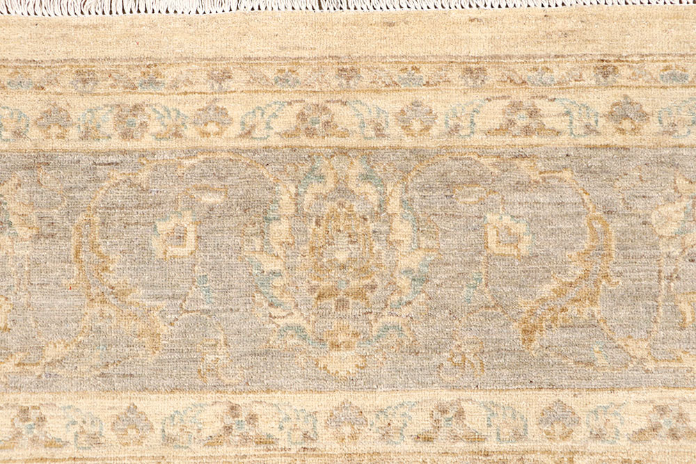 Navajo White Ziegler 8' 11 x 11' 11 - No. 65755 - ALRUG Rug Store