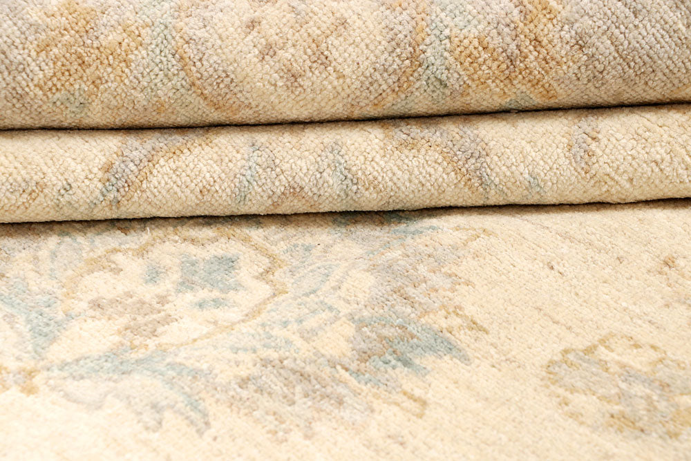 Navajo White Ziegler 8' 11 x 11' 11 - No. 65755 - ALRUG Rug Store