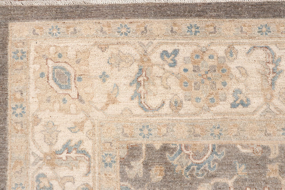 Rosy Brown Ziegler 8' 2 x 9' 11 - No. 65762 - ALRUG Rug Store