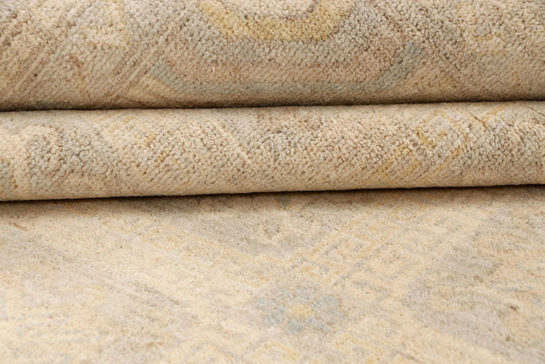 Bisque Oushak 6'  2" x 9'  2" - No. QA64901