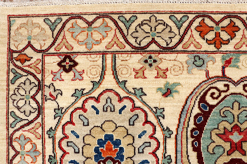 Cornsilk Ziegler 8' 11 x 11' 9 - No. 65773 - ALRUG Rug Store